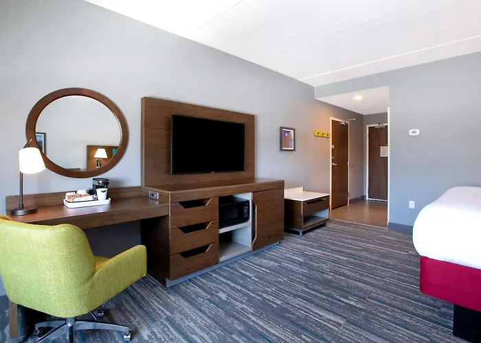 Hampton Inn & Suites Ottawa West, Ontario, Canada