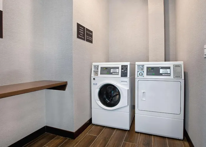 Hampton Inn & Suites Ottawa West, Ontario, Canada