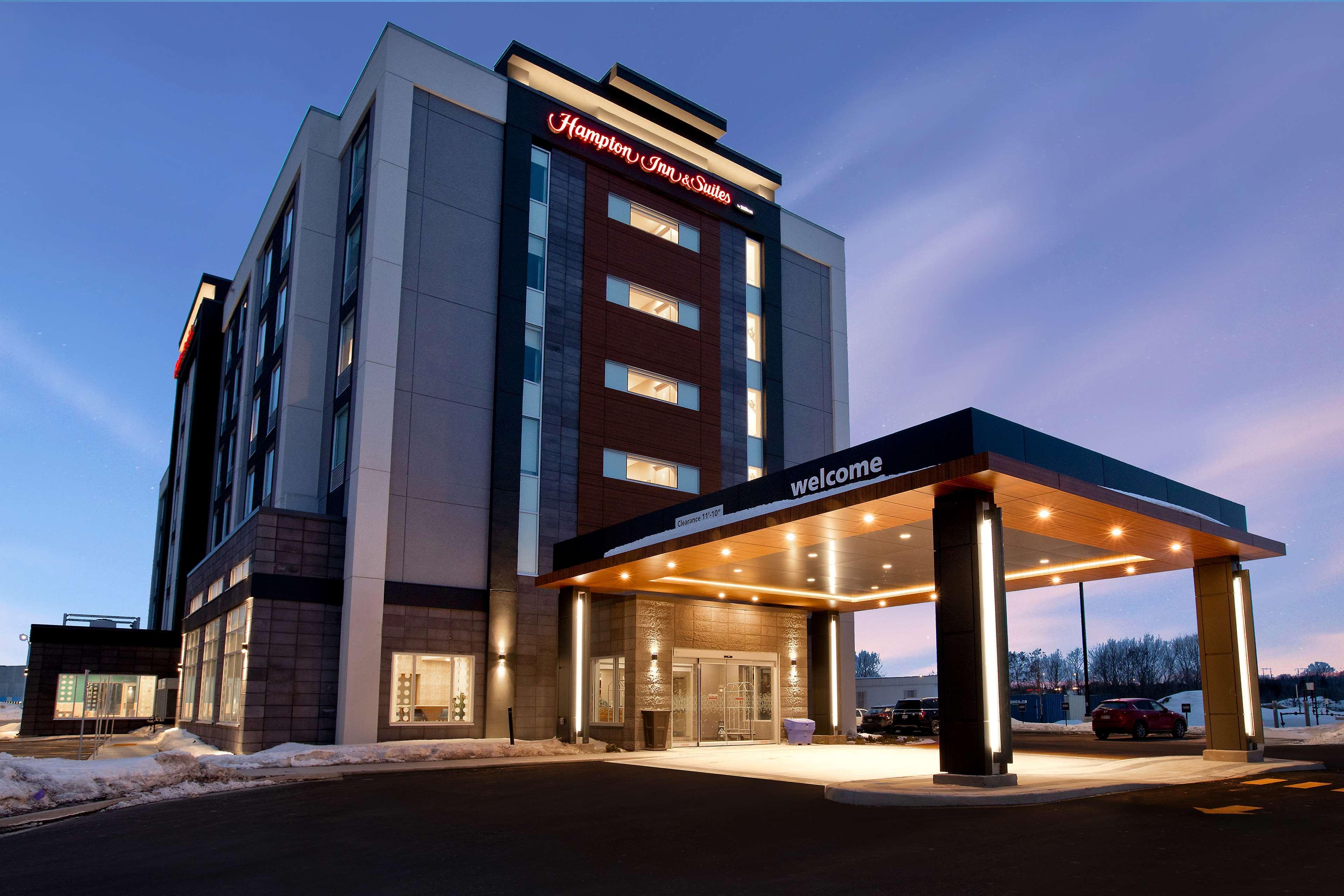 Hampton & West, Ontario, Canada Hotel 3*